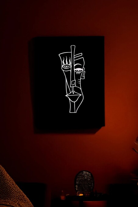Abstract Face Reflektörlü Deri, Karanlıkta Işık Vurunca Yansıma Yapan Soyut Yüz - 1