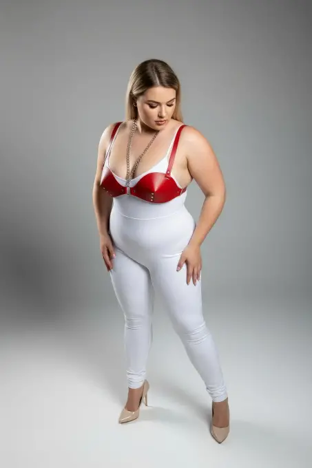 Büyük Beden Kırmızı Kadın Deri Harness Takım Zincir ve Zımba Detaylı Fantazi Sütyen Aksesuarı - APFT1380 - 3