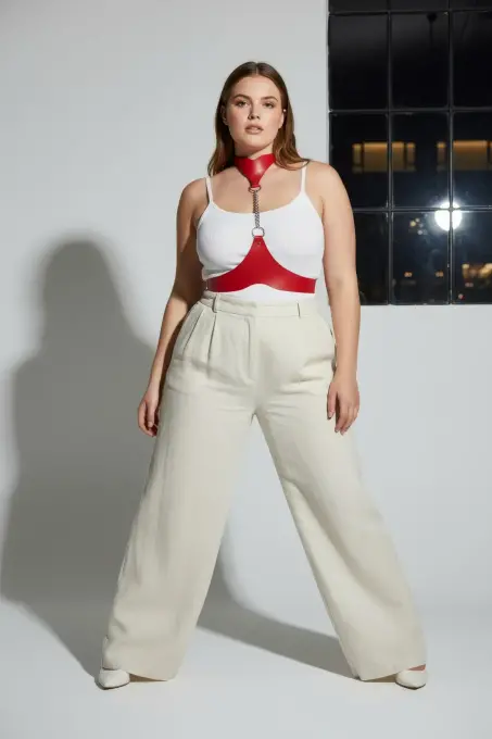 Büyük Beden Kırmızı Kadın Kemer Zincir Detaylı Deri Vücut Aksesuarı - APFT1265 - 4