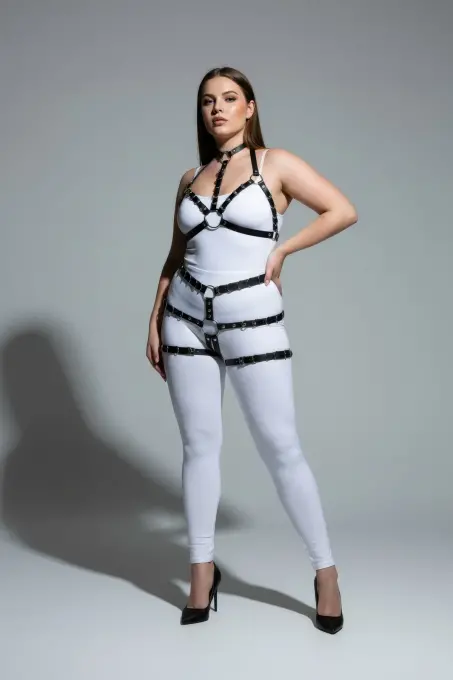 Büyük Beden Siyah Kadın Harness Takım Ayarlanabilir Deri Görünümlü Vücut Aksesuarı - APFT874 - 2