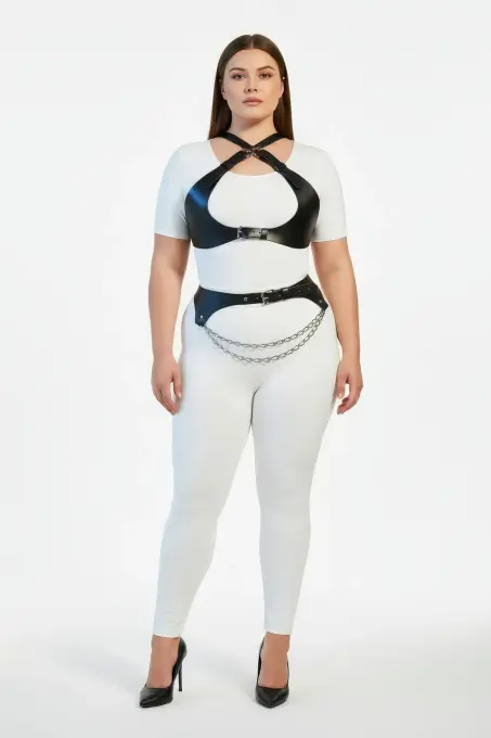 Büyük Beden Siyah Kadın Harness Takım Zincir Detaylı Deri Görünümlü Aksesuar - APFT1164 - 1