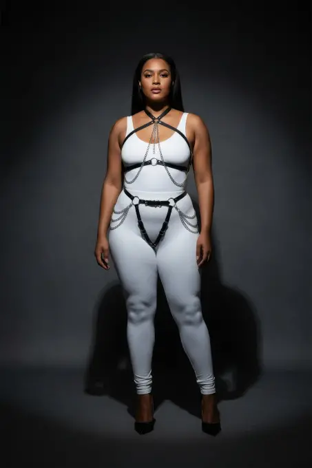 Büyük Beden Siyah Kadın Harness Takım Zincir Detaylı Deri Vücut Aksesuarı - APFT1084 - 3