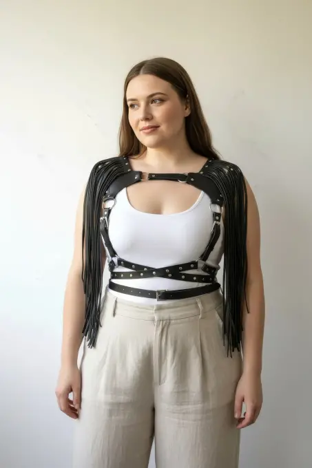 Büyük Beden Siyah Kadın Kemer Püskül Detaylı Deri Vücut Aksesuarı - APFT999 - 3
