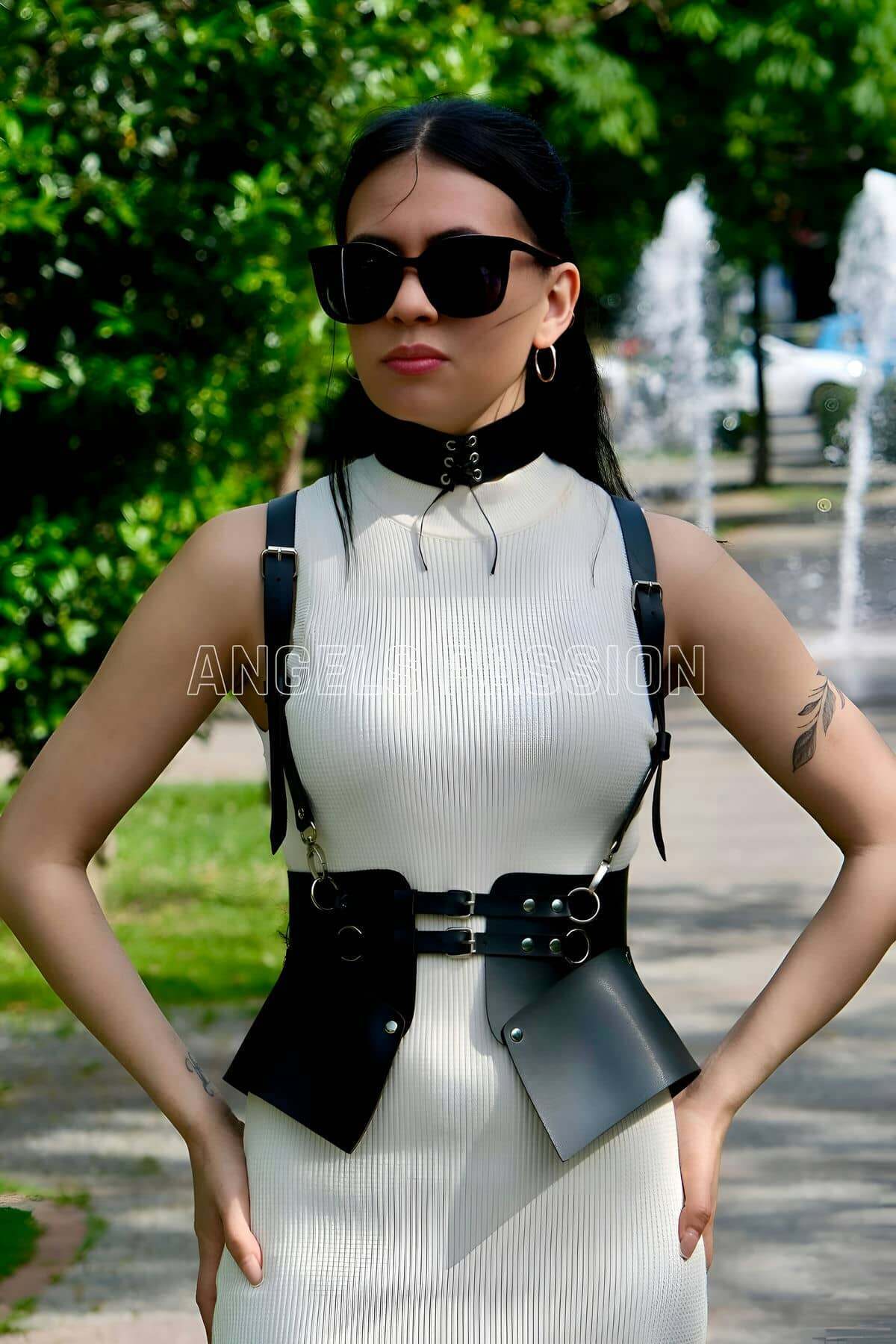 Dress, T-Shirt and Shirt Leather Stylish Belt And Choker Suit - APFT622