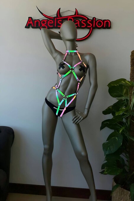 Erotik İç Giyim Reflektörlü Seksi Body Harness - 4