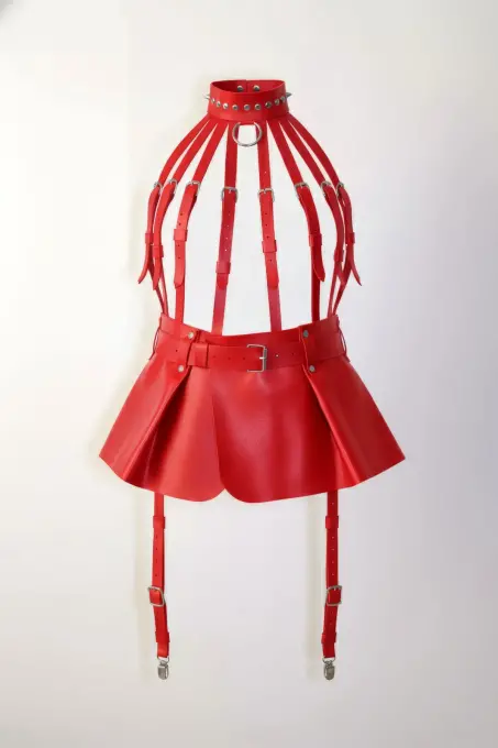 Kırmızı Etek Suni Deri Etek Toka Detaylı Etek Kloş Mini Etek - APFT998 - 1