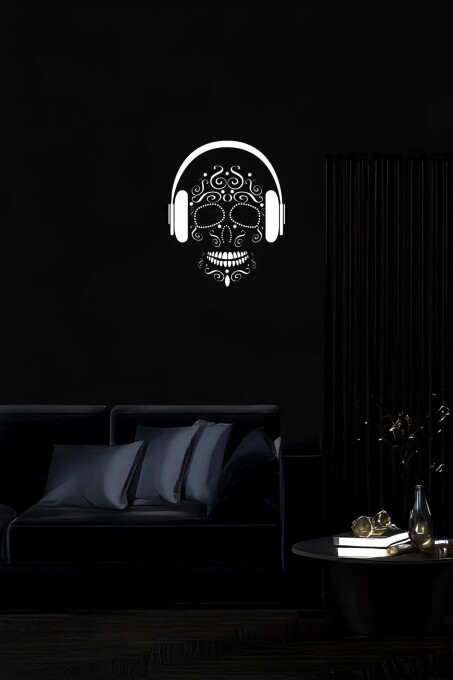 Reflektörlü Dekoratif Kulaklıklı Kuru Kafa (Sugar Skull) Deri Tablo - 3