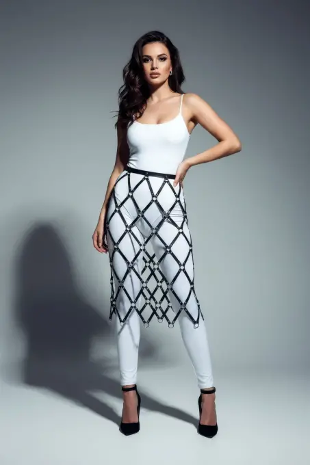 Siyah Etek Deri Bantlı Halka Detaylı Etek Midi - APFT410 - 1