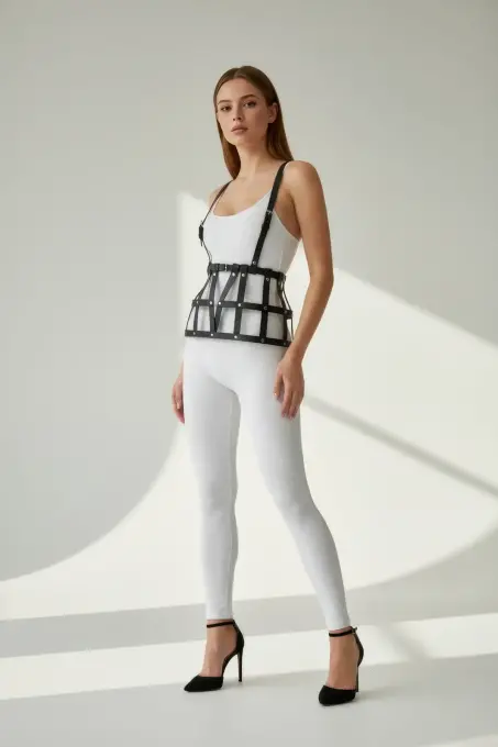 Siyah Etek Deri Bantlı Yapısal Kafes - APFT1252 - 2