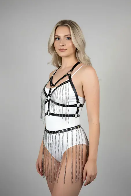 Siyah Etek Deri Kemerli Uzun Zincir Detaylı Etek - APFT496 - Angels Passion (1)