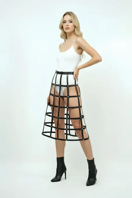 Siyah Etek Deri Şeritli Kafes Detaylı Etek Midi Boy Deri Etek - APFT1396 - Angels Passion (1)