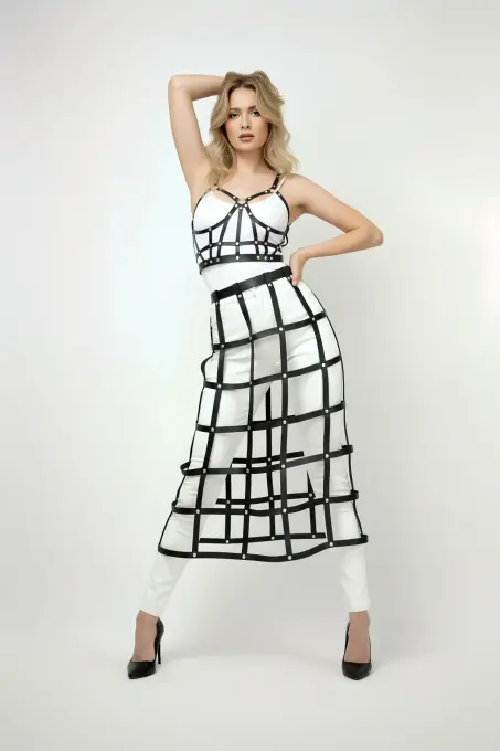 Siyah Etek Kafes Detaylı Etek Midi Boy Deri Etek - APFT1013 - 5