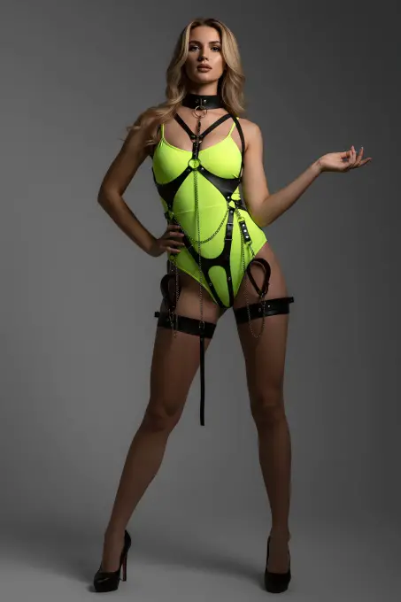 Siyah Kadın Kemer Deri Vücut Zincir Detaylı Koşum - APFT1098 - 5