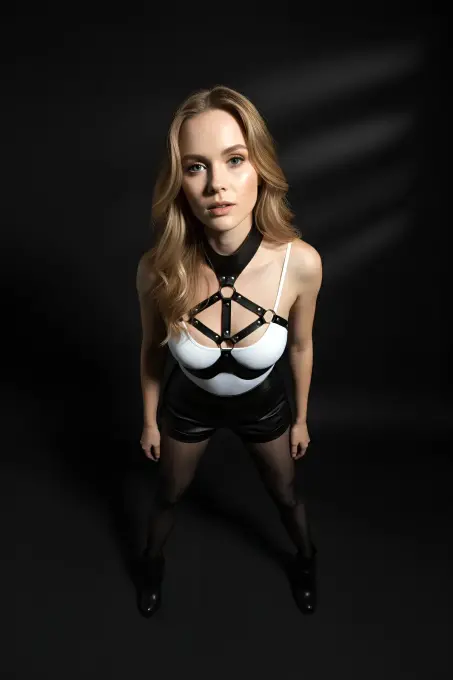 Siyah Kadın Kemer Suni Deri Zımbalı Göğüs Aksesuarı - APFT1237 - 7