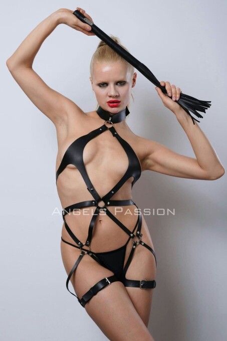 Siyah Kırbaçlı Deri Harness, Full Body Deri Harness, Erotik Deri İç Giyim - APFT1348 - 2